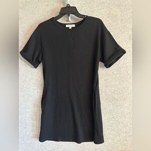 Francesca's Black Ribbed Crewneck Tunic